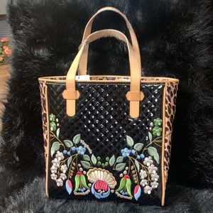 ConsuelA Classic Tote NWT